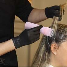 1. 带齿洗衣瓶、洗发水瓶、染发剂瓶、烫发剂瓶、沙龙美发护理挤压瓶，带刻度，干湿两用，可作头皮按摩刷、洗发水瓶、梳齿、染发剂瓶、染发膏、染发剂计量刻度、水壶、烫发液瓶、沙龙美发护理工具旅行瓶、浴室旅行必备喷雾瓶 - 白色 - 查看 13