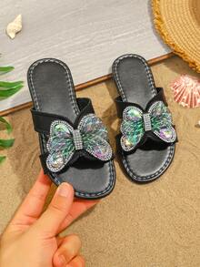 1 Paar schwarze Modepantoffeln für große Mädchen, glänzender bunter Strass-Schnallenverzierung, Mesh-Schleifen-Dekor, minimalistischer Rundkopf, weiches rutschfestes Slip-On-Design, bohemian-süße Prinzessin Strandflache Sandalen, geeignet für Alltag, Urlaub, Lässig, Feiertage, Partys, Frühling/Sommer Neuankömmling - Schwarz - Übersicht 1