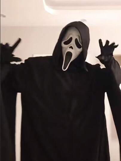 Scary Screaming Skull Mask, Adult Latex Role-Playing Mask, Suitable For Halloween, Parties, Stage Performances, Masquerade Costumes, Holiday Gifts For Family And Friends