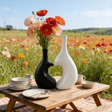 2-Piece Minimalist Vase Set - Heart-Shaped Vase, Creating Artistic Home Decor - Heart-shaped - View 2