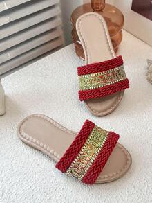 A Pair Of Girls' Summer Slippers In China Red With Woven Straps, 2026 New Red And Gold Color-Block Woven Casual Open-Toe Flat Slippers, Suitable For Both Home And Outdoor Wear For Children. - Red - View 7