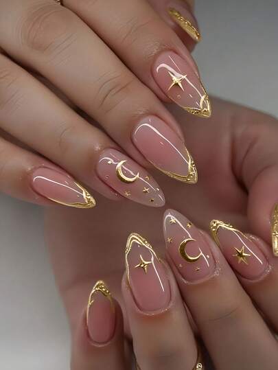 10 pegatinas de uñas de gel 3D con forma de almendra alargada hechas a mano, incluye diseños de luna y estrella dorados. Estas pegatinas de uñas francesas de almendra dorada se ajustan perfectamente a las uñas postizas acrílicas, el set incluye 1 botella de esmalte de uñas de gel y 1 lima de uñas. Estas pegatinas de uñas francesas de almendra dorada harán que tus dedos brillen de manera brillante, adecuadas para fiestas, galas y uso diario. Entrega aleatoria.