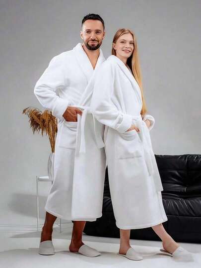 男女通用纯色情侣浴袍，可穿戴浴巾，带帽或翻领款式，多种颜色可选，可穿戴浴巾，浴袍，家居服，睡衣，珊瑚绒材质，柔软舒适，速干，适合居家、酒店、浴室、派对、游泳池、野餐等场合，四季皆宜，亦可作为浴室装饰、礼物或礼品。