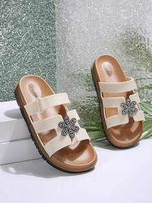 2026 Frühling/Sommer Neue Floral Kristall verzierte Flache Sandalen, vielseitige Strandpantoffeln für Frauen - Beige - Übersicht 1