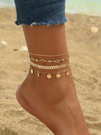 4pcs/Set Summer Minimalist Gold Tone Disc Tassel Transparent Rhinestone Anklet Jewelry, Fashionable For Party, Daily, Date, Beach Wear, Gift For Friends. The Number Of Rhinestone And Tassel May Vary In Length.