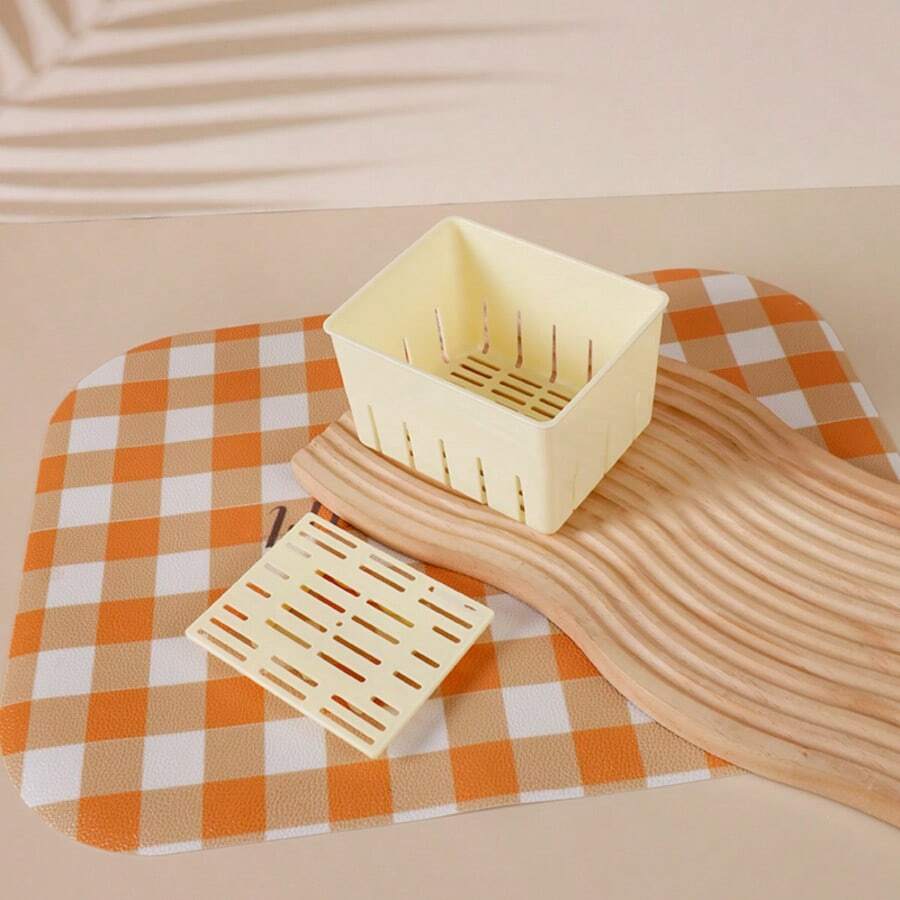 1 Set Fashion DIY Tofu Pressing Mold, Plastic PP Tofu Box, Homemade Tofu Basket, Specialized Kitchen Tool