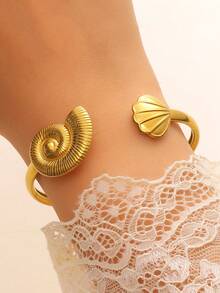 Golden Yellow 4