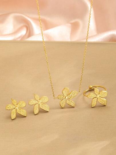 3pcs/Set Beautiful Fashion Popular Gold Stainless Steel Chain Five-Petal Flower Pendant Necklace Stud Earrings & Ring Set For Girls As Daily Wear Jewelry Accessory Gift Matching All Season