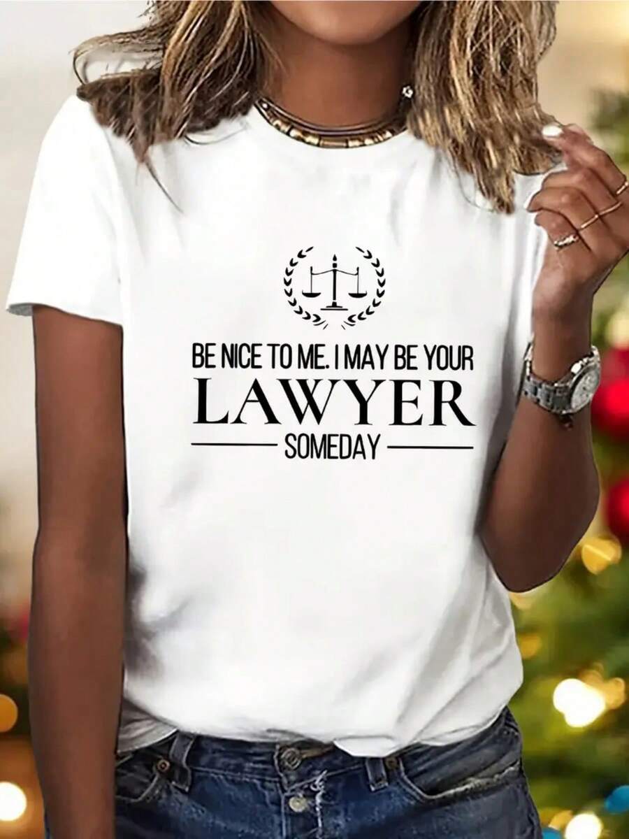 Camiseta de algodón de 180 g para mujer, camiseta casual de manga corta con el eslogan Sea amable conmigo, podría ser su abogado y patrón de escamas de - cuello redondo suave y elástico, lavable aáquina, corte holgado y cómodo, disponible en tallas S-XXL,últiples colores disponibles, versátil para todas las estaciones, atuendo divertido de abogado, tela no transparente adecuada para el transporte diario, salidas informales, versátil para uso doméstico y adecuada para paseos al aire libre. Sencilla y adecuada para todos, estilo moderno y de nicho, la primera opción para parejas. - Blanco - Ver 1