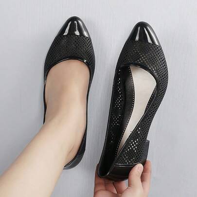 Zapatos de tacón para mujer Nuevas sandalias de tacón grueso de plástico transparente para mujer, de moda este verano, con suela blanda, tacón medio y puntera abierta