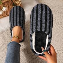 1 par de pantuflas unisex estampadas a rayas - Cómodas, cálidas, suaves, silenciosas - Colores de moda para todas las estaciones - Adecuadas como regalos de vacaciones/cumpleaños, organizador de zapatos, ahorro de espacio, uso en exteriores, jardín, viajes esenciales, portátiles, playa esenciales, temporada de graduación, ceremonia de graduación, regalo de graduación, felicitaciones graduado, valedictorian, finalización de la escuela, fiesta de graduación - Pantuflas para hombre y mujer - Ver 21