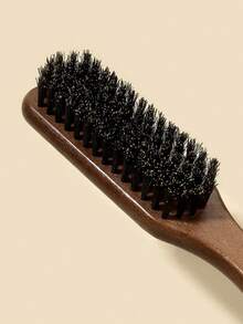 一套梳子套装 - 包括一把梳子、一把直发梳、一把卷发梳和一把尖尾梳，适合所有发质。用于梳理发际线，打造光泽效果。猪鬃梳配尖尾梳齿，可用于分区、修边、倒梳、抚平毛躁，打造柔软蓬松的造型。 - 多色 - 查看 7