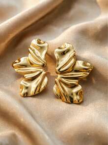 1 Pair Vintage Gold-Plated Pleated Fluid Stud Earrings, 3D Wavy Texture, Metallic Streamlined Earrings, Exquisite And Elegant For Parties, Anniversaries, Birthdays, Dates, Great For Photos, Perfect Gift For Mother - Gold - View 8