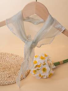 1条女士法式复古蝴蝶刺绣三角头巾发带，蕾丝边真丝围巾，适合夏季海滩和日常穿搭，可用于系包包或发带 - 淺藍色 - 查看 6