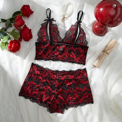 法国红黑撞色蕾丝睡衣套装，性感短款吊带睡衣