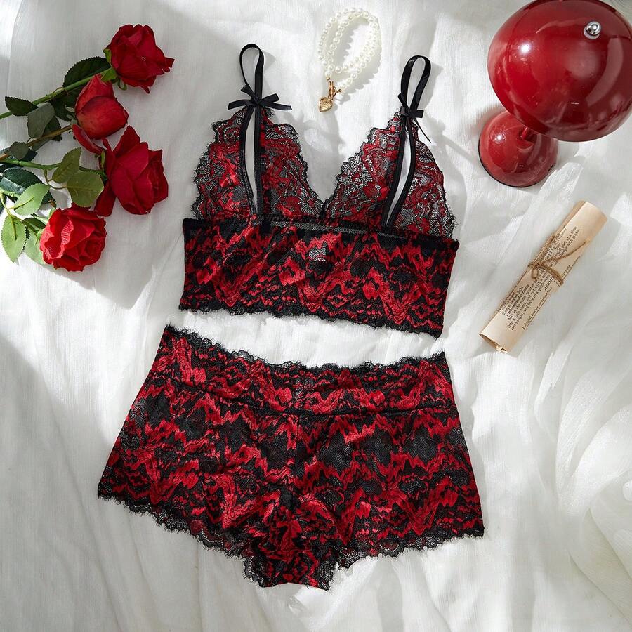 Bộ đồ ngủ ren phối màu đỏ và đen kiểu Pháp, áo hai dây ngắn gợi cảm. - Đỏ - Xem 1