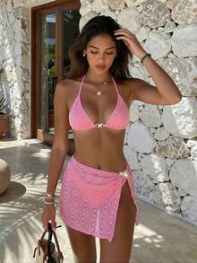 Sultry Sol Bộ bikini 3 món thanh lịch, giản dị, gợi cảm phong cách Bohemian với chất liệu lưới phối hợp, viền satin, trang trí hình bướm kim loại, kiểu áo yếm, thích hợp cho đi biển, hẹn hò, kỳ nghỉ hè. - Màu Hồng Tươi - Xem 4