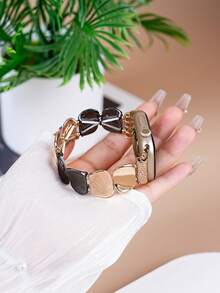 1条全新优雅闪亮金属表带，兼容 38mm、40mm、41mm、42mm、44mm、45mm、46mm、49mm，男女皆宜的时尚表带，适用于Series Ultra S10/S11/9/8/7/6/5/4/3/2/1智能手表（不含手表），是情人节、生日、感恩节、圣诞节送给女友、朋友和家人的理想礼物。 - 金+黑 - 查看 4