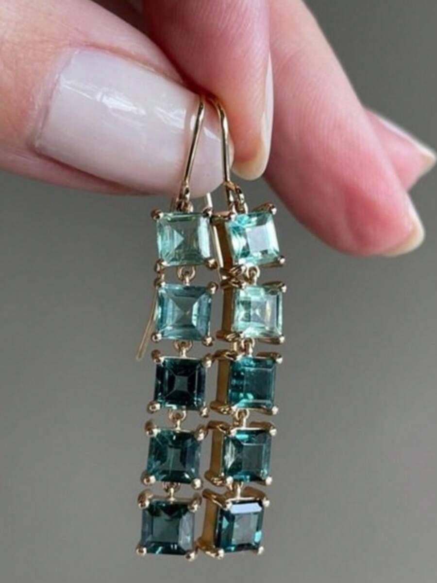 1 Pair Fashionable Minimalist Square Hoop Earrings, Inlaid With Synthetic Cubic Zirconia, Elegant Jewelry Accessory Suitable For Weddings And Banquets, A Perfect Gift For Her - Multicolor - View 1