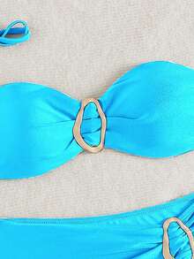 Conjunto de bikini de dos piezas con cuello halter de unicolor para mujer, con accesorio de metal en el medio, adecuado para vacaciones en la isla - Azul - Ver 4