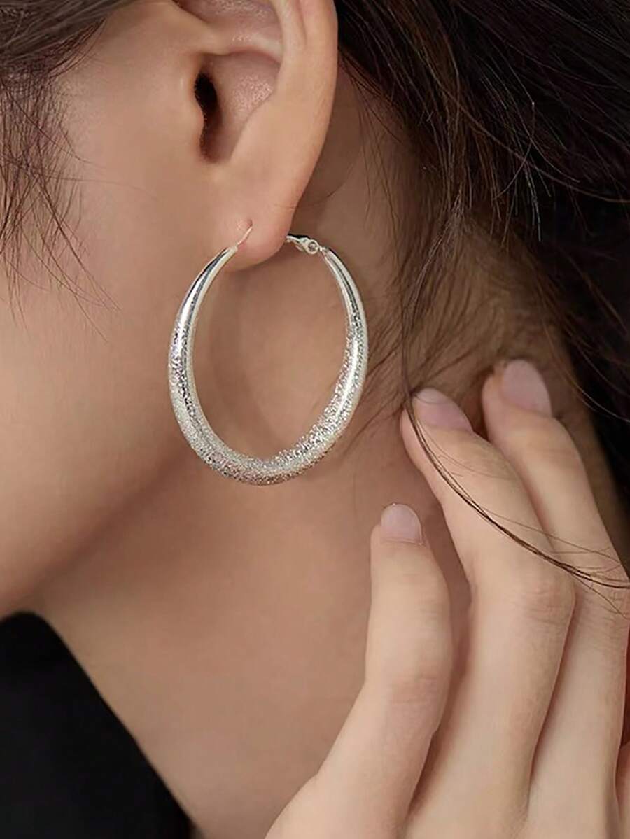 1 Pair Minimalist Chic Personalized Dot Design Hoop Earrings, Suitable For Women's Daily, Casual, Commute, Vacation Wear, Fashion Earrings