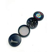 1个四层锌合金高品质便携式研磨器，多功能研磨器，理想的圣诞节和万圣节礼物 - 彩色 - 查看 7