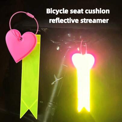 反光心形汽车安全警示吊坠，高可见度PVC丝带装饰，适用于夜间驾驶，有粉色、蓝色、黄色可选。