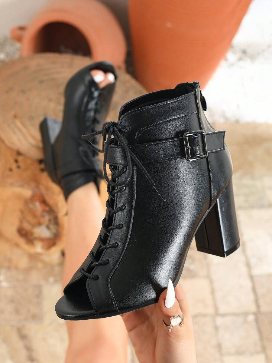 Women's Fashion Chunky Heel Ankle Boots, Black Black Buckle Open Toe High Heel Lace-Up Hollow Out Sandals Round Toe Lace-Up Roman Sandals Suitable For Casual, Party, Holiday, Outdoor Activities; Comfortable Plus Size Chunky Heel Breathable Ankle Boots, Chunky Heel Roman Sandals - Black - View 1