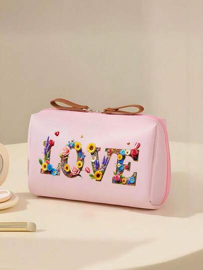 “爱”字样化妆包 - 个性化花卉字母图案女士便携迷你旅行随身化妆包。母亲节送给妈妈的理想礼物。