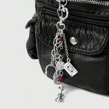 1pc Y2K Retro Cool Silver Headphone, Cassette Tape, Music Note Keychain; 1pc Silver Star Guitar, Microphone Keychain; 1pc Silver Heart Guitar, Pearl Tuba Keychain; 1pc Black & White Piano Key, Guitar, Music Note Pendant Keychain - Multicolor - View 4
