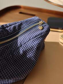 Japanese Style Plaid & Striped Fabric Multi-Functional Zipper Makeup Bag, Portable Travel Pouch With Inner Lining School Supplies Travel Essentials Make Up Bag Holiday Essentials Cosmetic Bag Makeup Bags Makeup Pouch Makeup Organizer Holiday Winter Leopard Print Sausage Dog Women Gifts For Women - 寶藍色 - 查看 2
