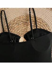 One-Piece Elegant Beach And Vacation Style Swimsuit With Sexy Metal Decoration And Contrasting Colors - 黑與白 - 查看 8