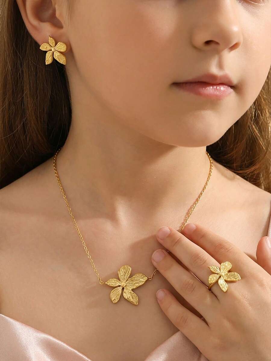 3pcs/Set Beautiful Fashion Popular Gold Stainless Steel Chain Five-Petal Flower Pendant Necklace Stud Earrings & Ring Set For Girls As Daily Wear Jewelry Accessory Gift Matching All Season - Gold - View 1