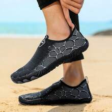Men's Fashionable Slip-On Quick-Drying Comfortable Water Shoes, Lightweight And Stylish For Stream Trekking And Beach - Black - View 3