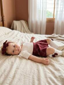 Newborn Baby Girl Summer Clothes Short Sleeves Plaid Skirt Romper Dress Headband Socks Set Fashion Holiday Outfit, Preemie Newborn Baby Girl Clothes - Đỏ - Xem 6