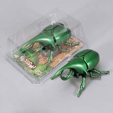 1pc Creative Wind-Up Crawling Ladybug/Bee/Jewel Beetle, No Battery Required, Suitable For Outdoor Decor, Realistic Insect Model Toy - Multicolor - View 17