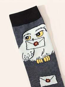 Warner Bros 6双随机华纳兄弟魔法学校系列袜子，男女通用，包含海德薇/九又四分之三站台/霍格沃茨经典元素，哈利波特粉丝收藏套装 - 彩色 - 查看 3