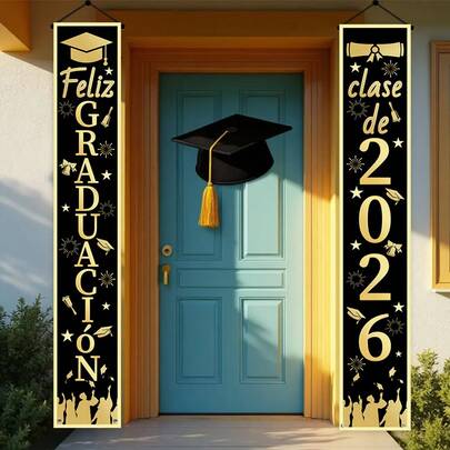 AFYPRTY 1 Set 180cm X 30cm Banderines de Graduación de Poliéster de Calidad Estilo Español, Diseño de Lámina Negra y Dorada con Gorra y Diploma "Feliz Graduación Clase de 2026", Letreros Colgantes Verticales con Ojales para Porche Delantero, Entrada, Patio, Decoraciones de Fiesta y Ceremonia de Graduación