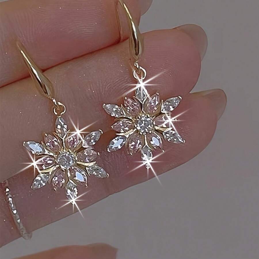 A Pair Of Elegant Pink Glass Snowflake Earrings, Adorned With Sparkling Cubic Decorations, Is The Perfect Gift For Valentine's Day, Anniversaries, Birthdays, And Holidays.They Are Also Suitable For Casual And Everyday Wear.Elegant Earrings, Synthetic Gemstone Earrings - 1 Pair - 查看 1