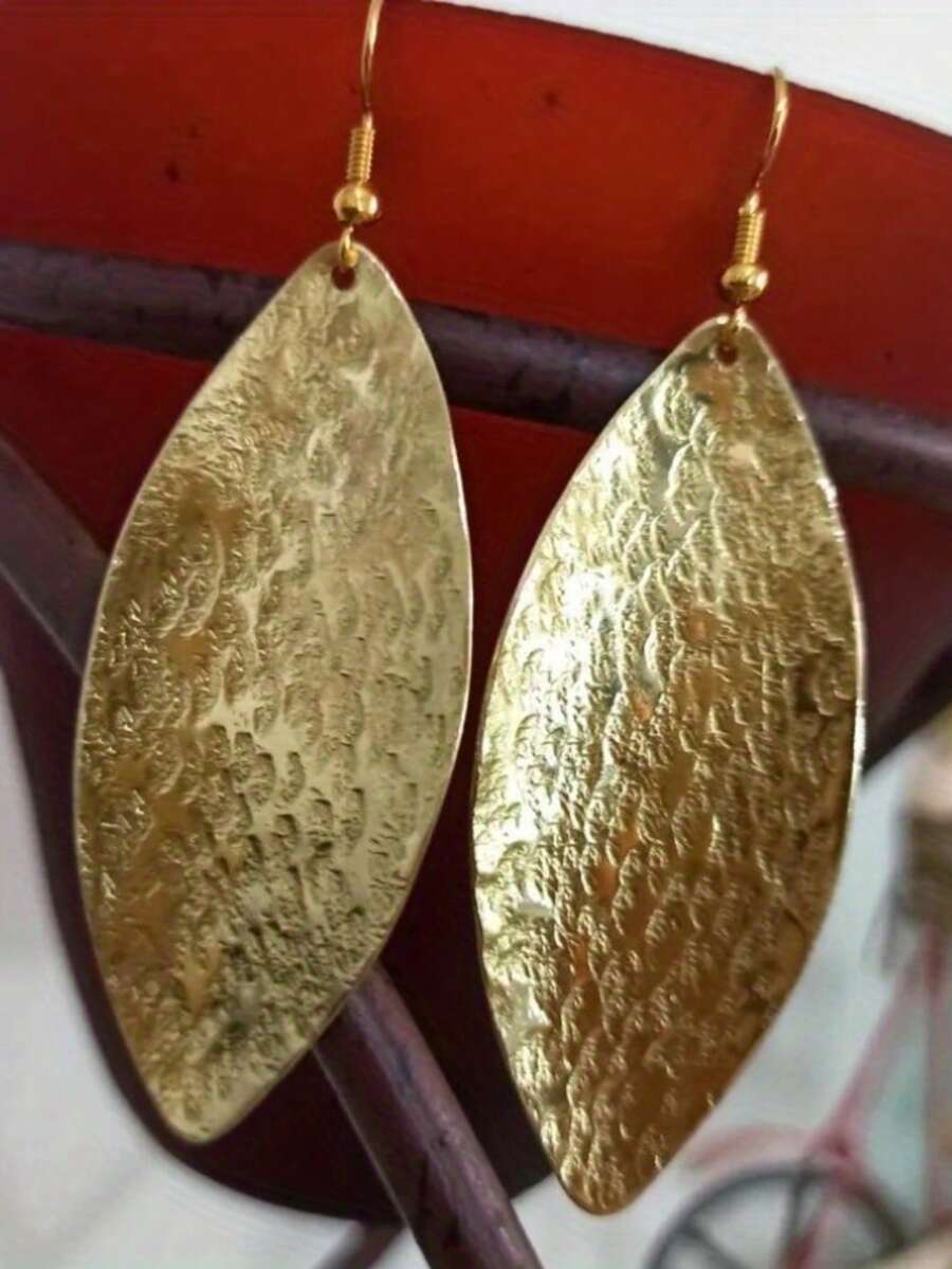 1 Pair Minimalist Fashion Tassel Earrings, Elegant And Personalized Metal Earrings, Delicate Daily & Party Earrings - Gold - View 1