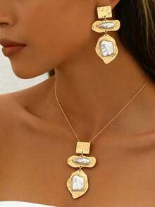 2pcs Women's Fashionable Retro Asymmetrical Geometric Pendant Necklace & Earrings Set With Faux Pearl, Suitable For Vacation And Daily Wear - Golden Yellow + White - View 5