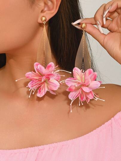 1 Pair Exquisite Hollow-Out 3D Fabric Floral Earrings For Women