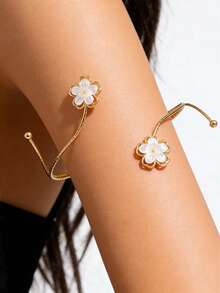 一款波西米亚风时尚性感的花朵造型臂环，适合日常、度假和派对佩戴，可调节手链 - 彩色 - 查看 4