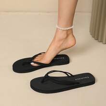 Dép xỏ ngón màu đen, nhẹ, chống trơn trượt - màu đen - Xem 1