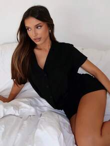 Women's 2 Piece Pajama Set Short Sleeve Button Down Collared Top And Elastic Waist Shorts Loungewear Set Sleepwear - màu đen - Xem 2