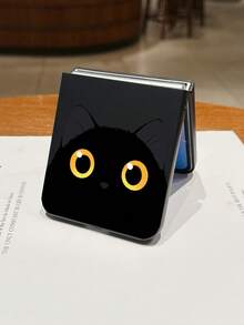 1个时尚简约亲肤PC材质可爱猫头元素折叠手机壳，可保护手机并防止跌落，适用于：三星Galaxy Zflip 3/Zflip 4/Zflip 5/Zflip 6/Zflip 7/ Find N3 Flip/ Razr 50 Ultra/ Razr 60 Ultra/ Razr 60/ Razr 50/小米MIX Flip/Galaxy Z Flip7 FE - 黑色 - 查看 2