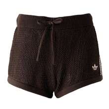 Adidas 女士休闲短裤，简约日常户外运动短裤，钩针编织短裤，KE0197 - 暗色 - 查看 2