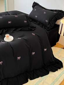 三件套荷叶边刺绣蝴蝶结被套，特大尺寸，面料柔软，带拉链和系带，适合女孩卧室装饰，透气易护理 - 黑色 - 查看 14