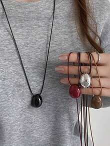 1 chiếc dây chuyền dài bằng sáp hình hạt đậu thời trang đa năng dành cho nữ, kiểu dáng giống như dây đeo áo nỉ của các ngôi sao mạng xã hội và blogger, dây chuyền cao cấp đeo quanh xương đòn. - mặt dây chuyền vòng cổ - Xem 1