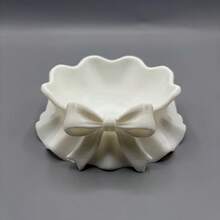 1个褶边蝴蝶结首饰托盘，白色塑料收纳托盘，适用于家庭、书桌、办公室、主题派对、圣诞节、感恩节、情人节、复活节、节日和生日礼物 - 彩色 - 查看 4